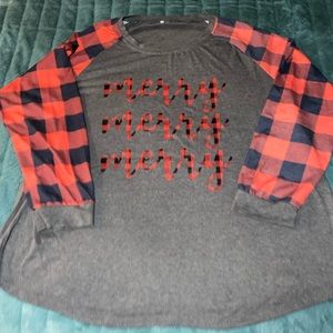 Women’s long sleeve T-shirt size 3XL red/black buffalo plaid print